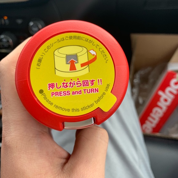 Supreme Zojirushi stainless steel mug - Picture 5 of 6